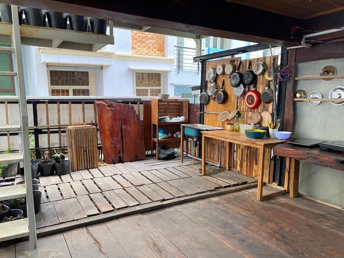 The Gk House Hostel, Ecolliving, Central City, Natural Wooden, Chill View Rooftop, Restaurant And Cocktail Bar 胡志明市 外观 照片