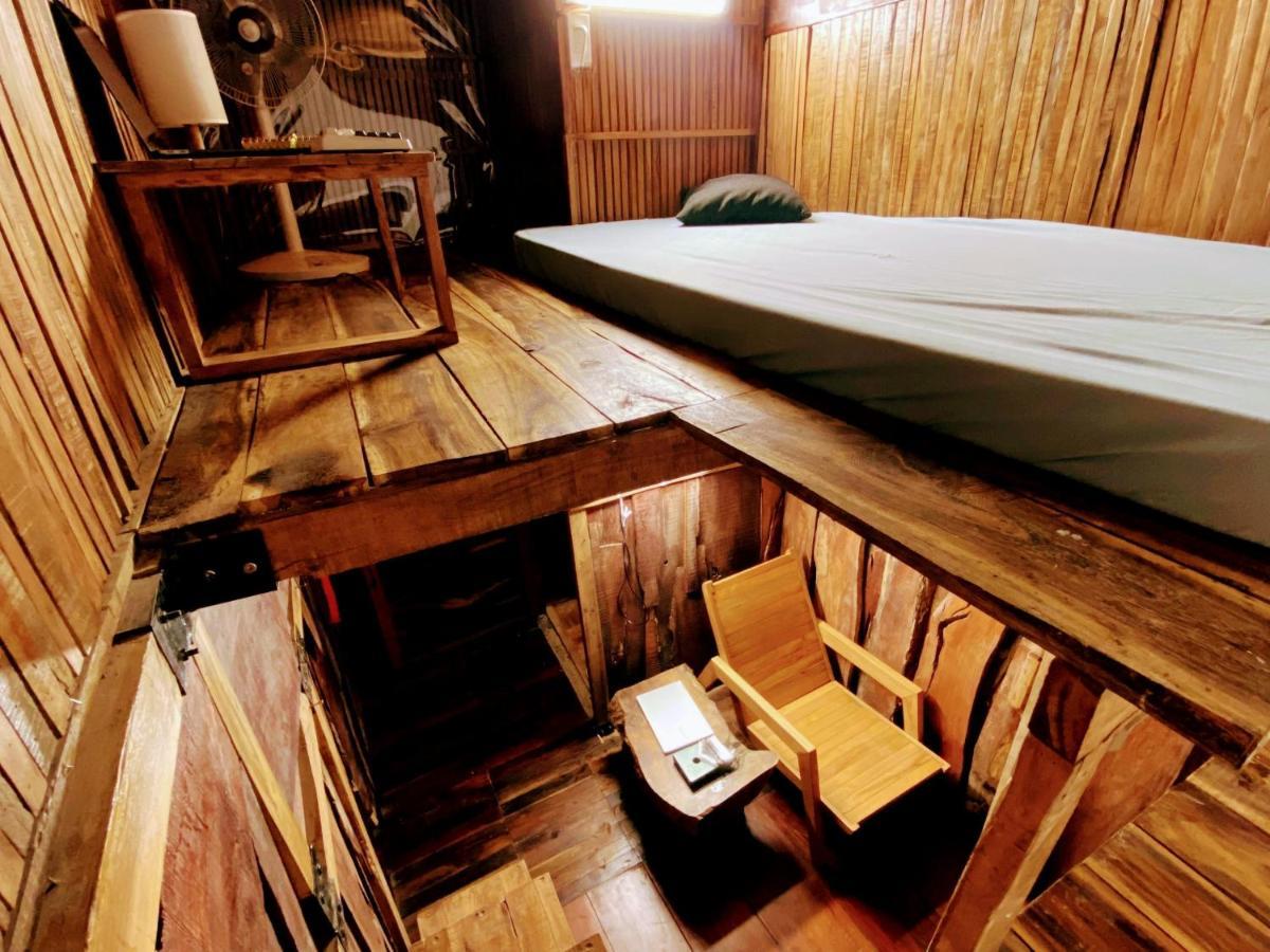 The Gk House Hostel, Ecolliving, Central City, Natural Wooden, Chill View Rooftop, Restaurant And Cocktail Bar 胡志明市 外观 照片