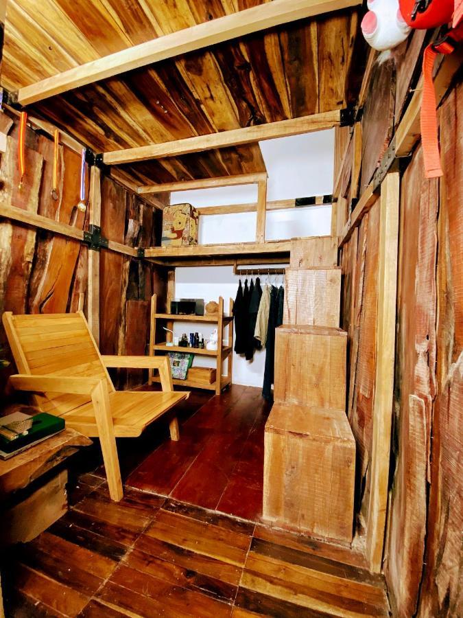 The Gk House Hostel, Ecolliving, Central City, Natural Wooden, Chill View Rooftop, Restaurant And Cocktail Bar 胡志明市 外观 照片