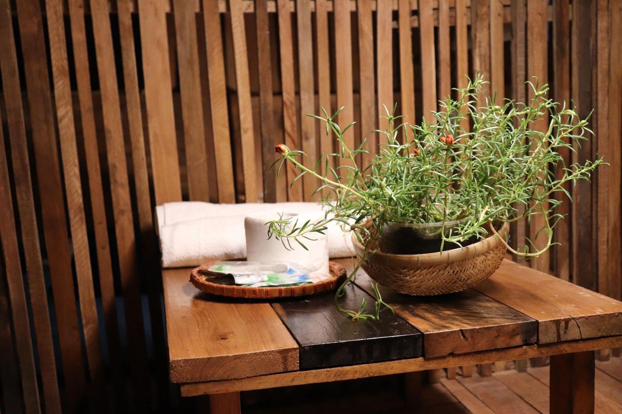 The Gk House Hostel, Ecolliving, Central City, Natural Wooden, Chill View Rooftop, Restaurant And Cocktail Bar 胡志明市 外观 照片