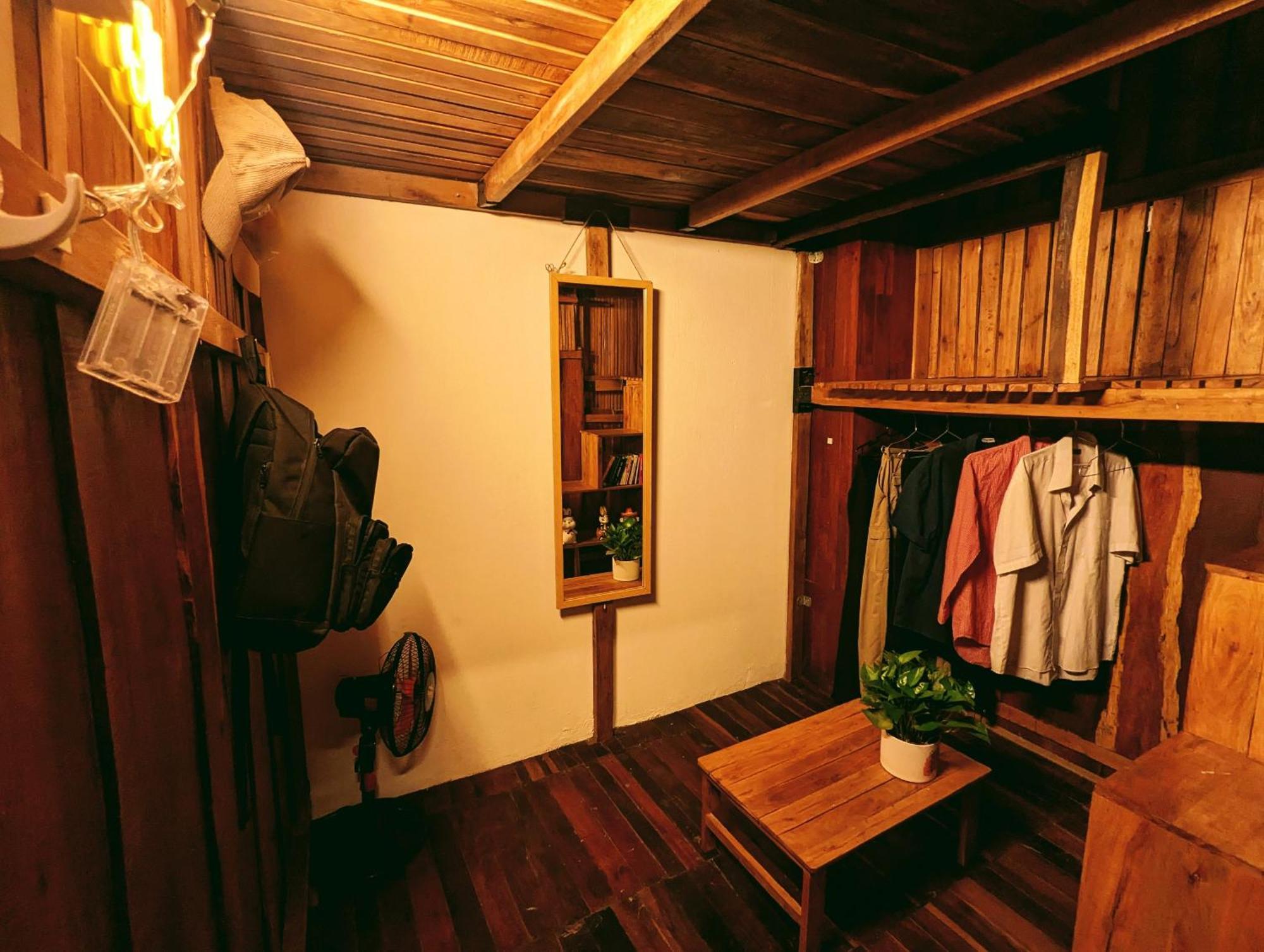 The Gk House Hostel, Ecolliving, Central City, Natural Wooden, Chill View Rooftop, Restaurant And Cocktail Bar 胡志明市 外观 照片